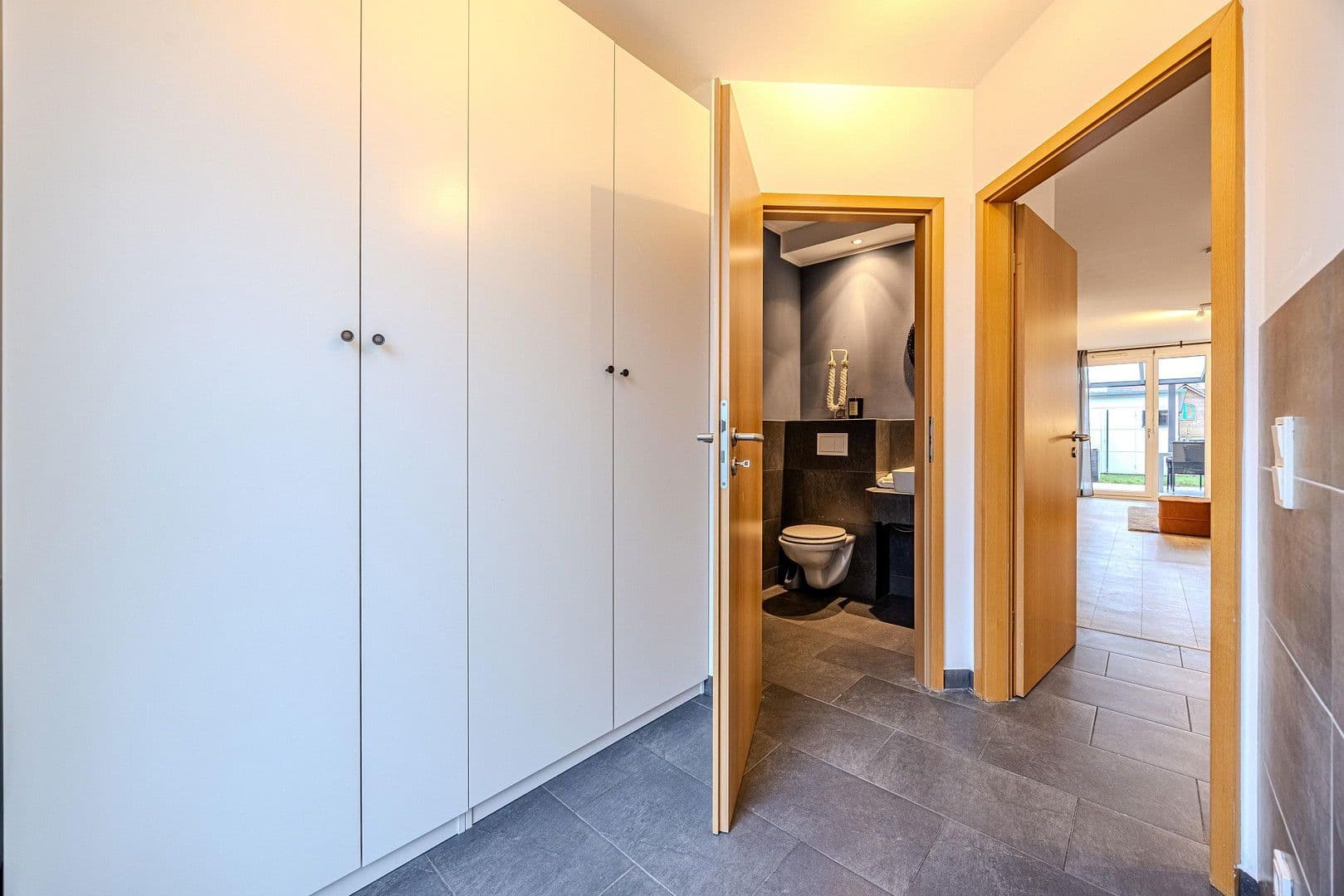 Predaj domu 141 m², pozemek 150 m², Johan-Kaiser-Ring 148, Hanau, Hesensko Predaj domu 141 m², pozemek 150 m², Johan-Kaiser-Ring 148, Hanau, Hesensko