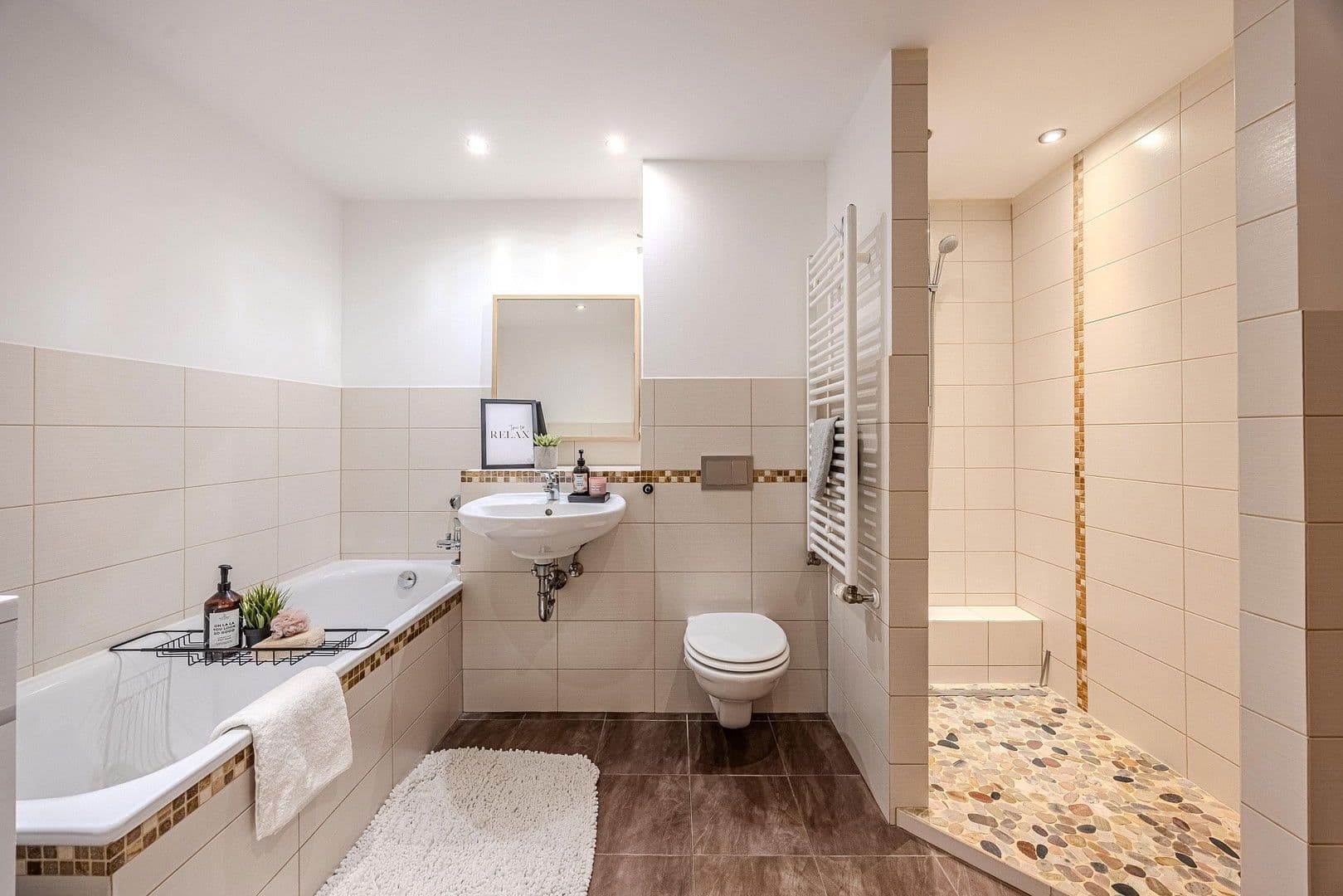 Predaj domu 141 m², pozemek 150 m², Johan-Kaiser-Ring 148, Hanau, Hesensko Predaj domu 141 m², pozemek 150 m², Johan-Kaiser-Ring 148, Hanau, Hesensko