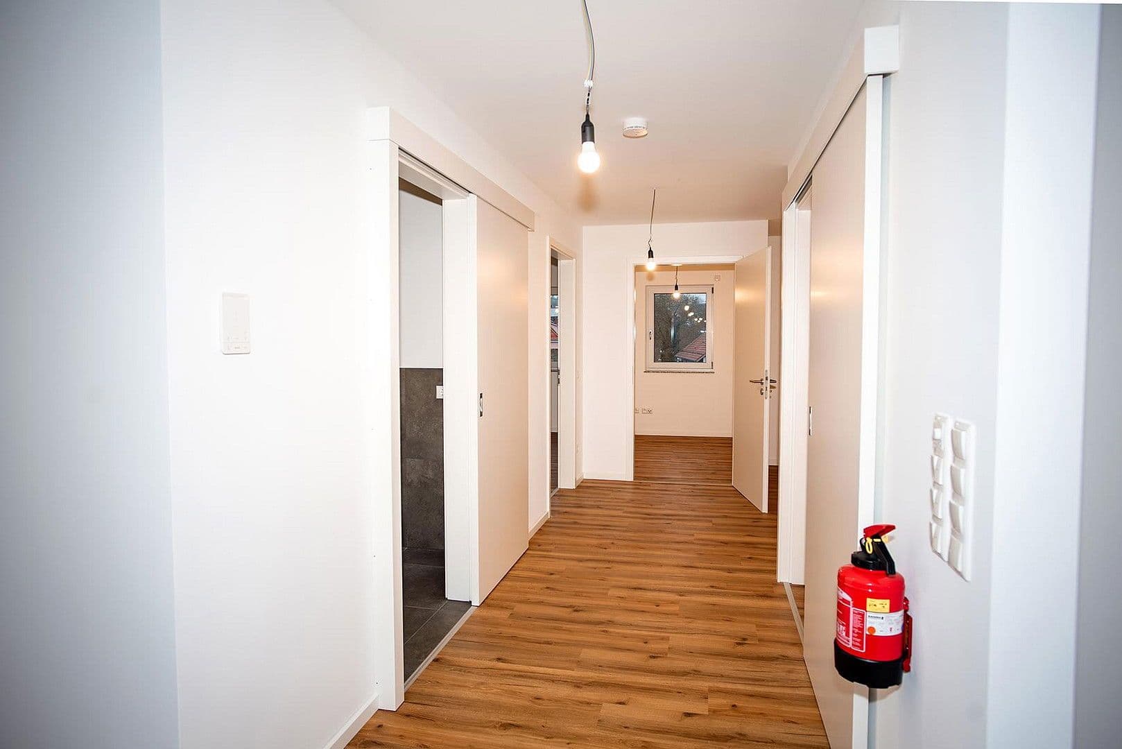 Prenájom bytu 2-izbový 80 m², Zur Büchsn 3, Walderbach, Bavorsko Prenájom bytu 2-izbový 80 m², Zur Büchsn 3, Walderbach, Bavorsko