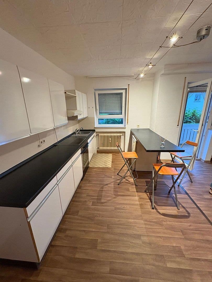 Predaj domu 272 m², pozemek 350 m², Waldaschaff, Bavorsko Predaj domu 272 m², pozemek 350 m², Waldaschaff, Bavorsko