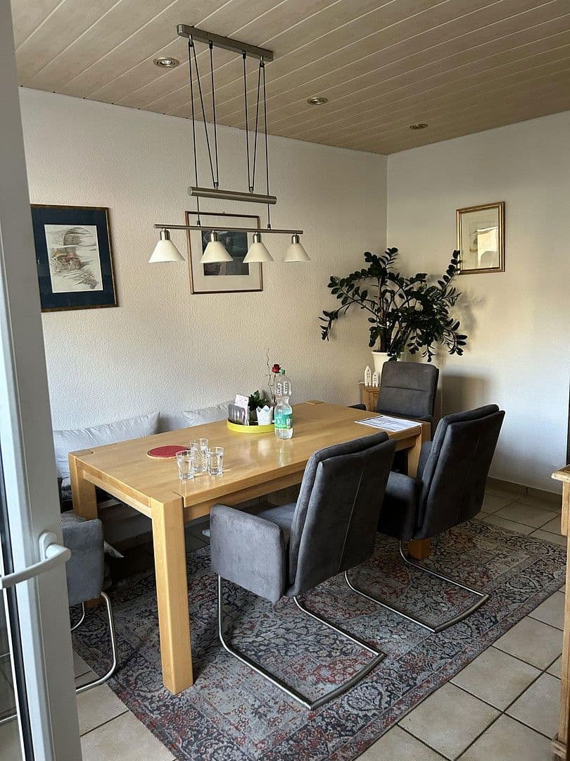 Predaj domu 272 m², pozemek 350 m², Waldaschaff, Bavorsko Predaj domu 272 m², pozemek 350 m², Waldaschaff, Bavorsko