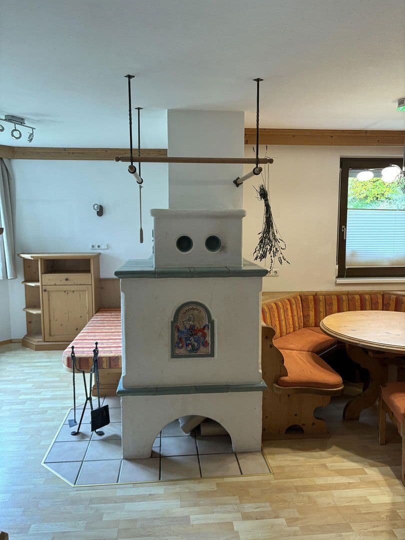 Prenájom bytu 4-izbový 120 m², Kupfstattgasse 18, Jochberg, Tirolsko Prenájom bytu 4-izbový 120 m², Kupfstattgasse 18, Jochberg, Tirolsko