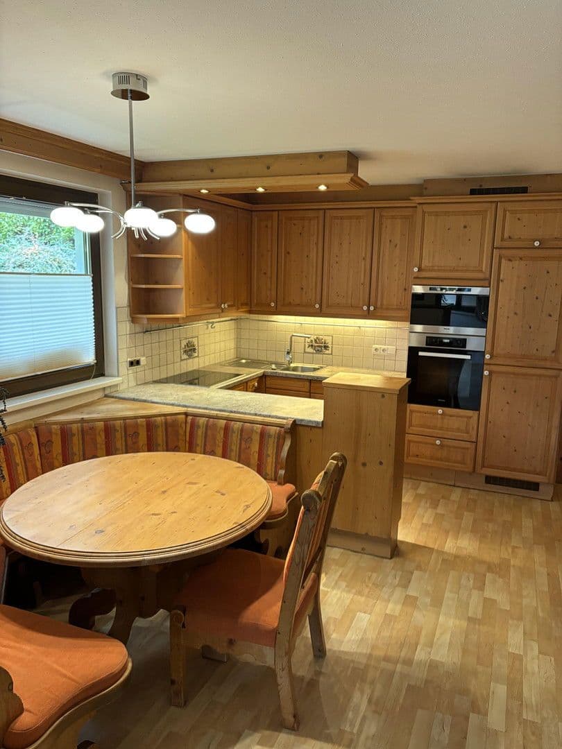 Prenájom bytu 4-izbový 120 m², Kupfstattgasse 18, Jochberg, Tirolsko Prenájom bytu 4-izbový 120 m², Kupfstattgasse 18, Jochberg, Tirolsko