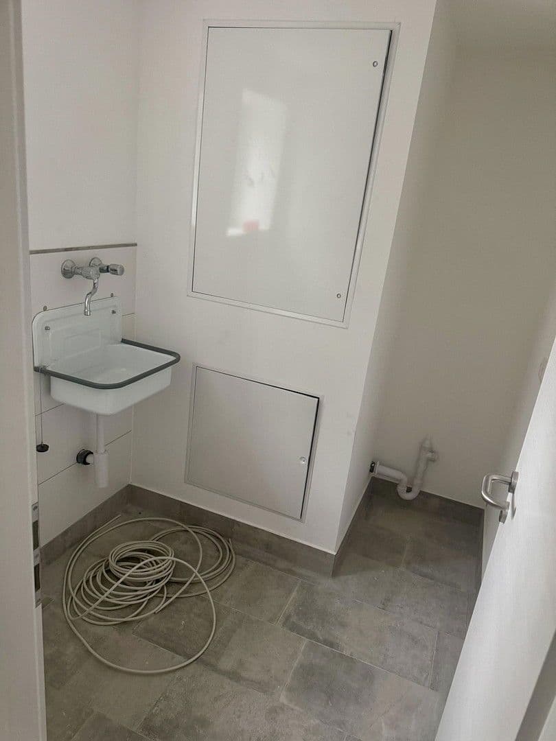 Prenájom domu 150 m², pozemek 400 m², Landensberg, Bavorsko Prenájom domu 150 m², pozemek 400 m², Landensberg, Bavorsko