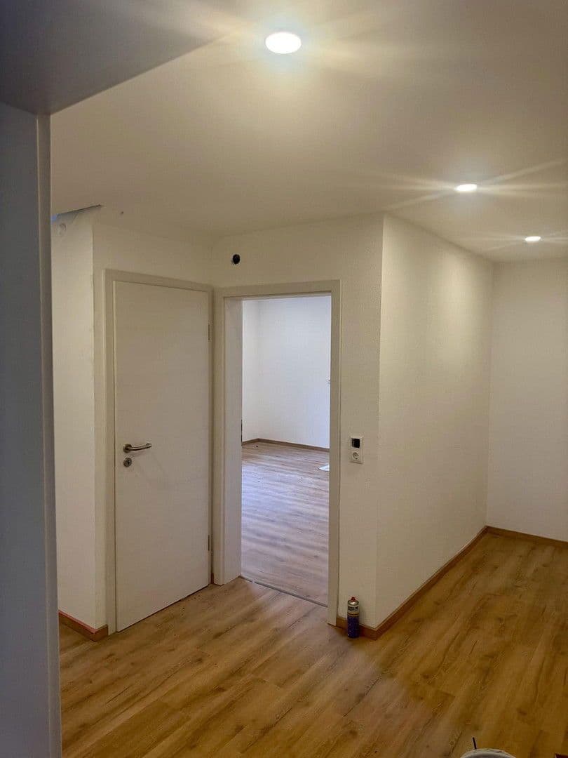 Prenájom domu 150 m², pozemek 400 m², Landensberg, Bavorsko Prenájom domu 150 m², pozemek 400 m², Landensberg, Bavorsko