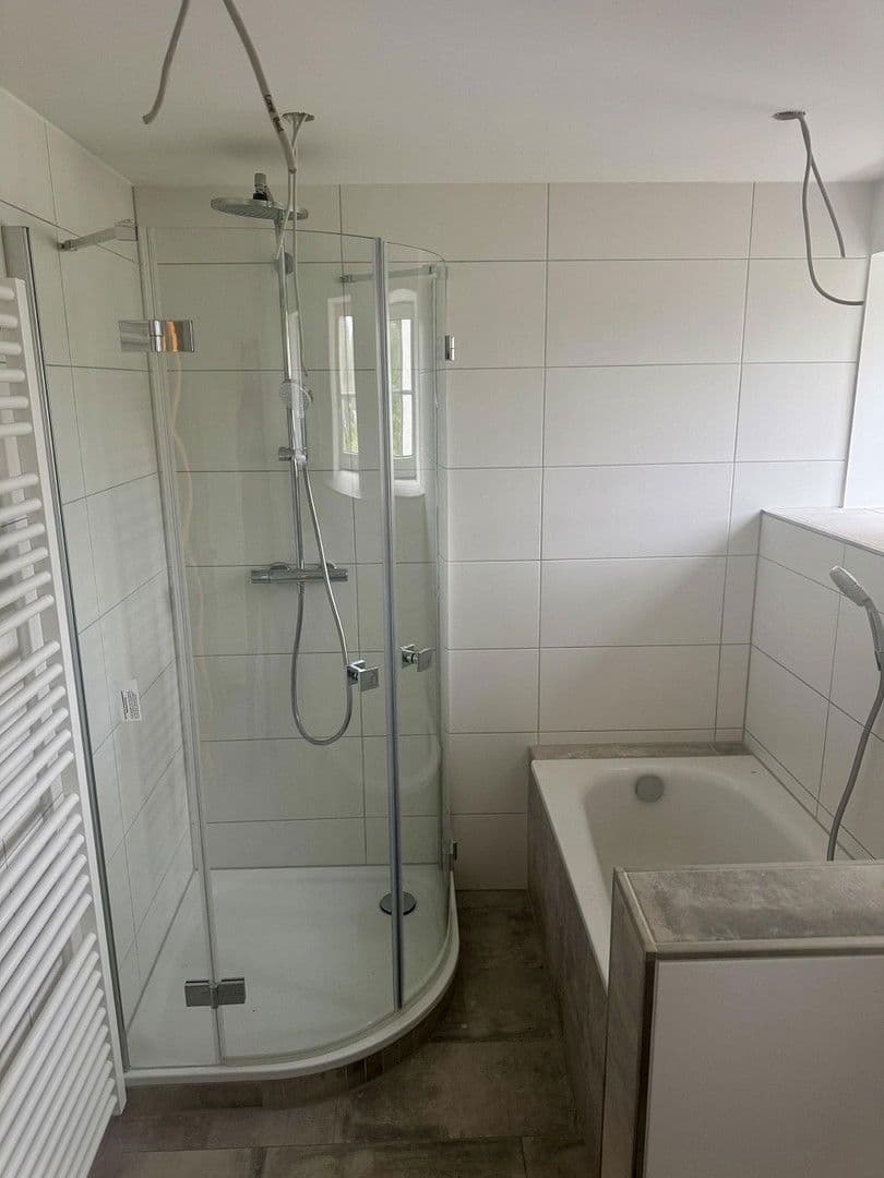 Prenájom domu 150 m², pozemek 400 m², Landensberg, Bavorsko Prenájom domu 150 m², pozemek 400 m², Landensberg, Bavorsko