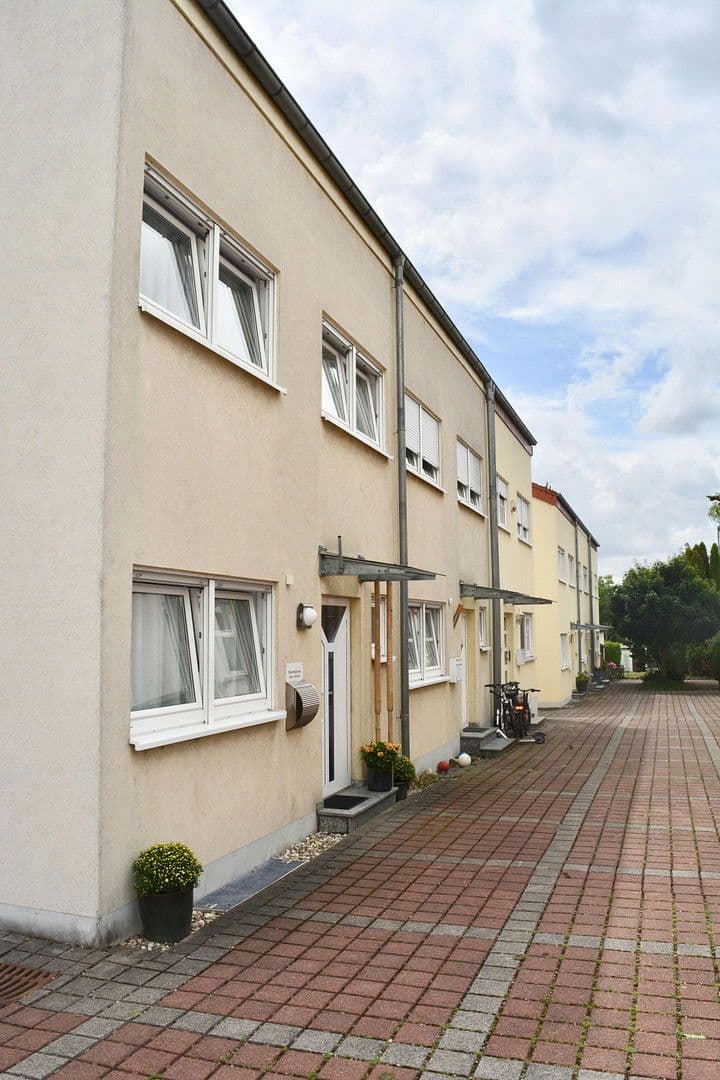 Predaj domu 138 m², pozemek 140 m², Bad Vilbel, Hesensko Predaj domu 138 m², pozemek 140 m², Bad Vilbel, Hesensko