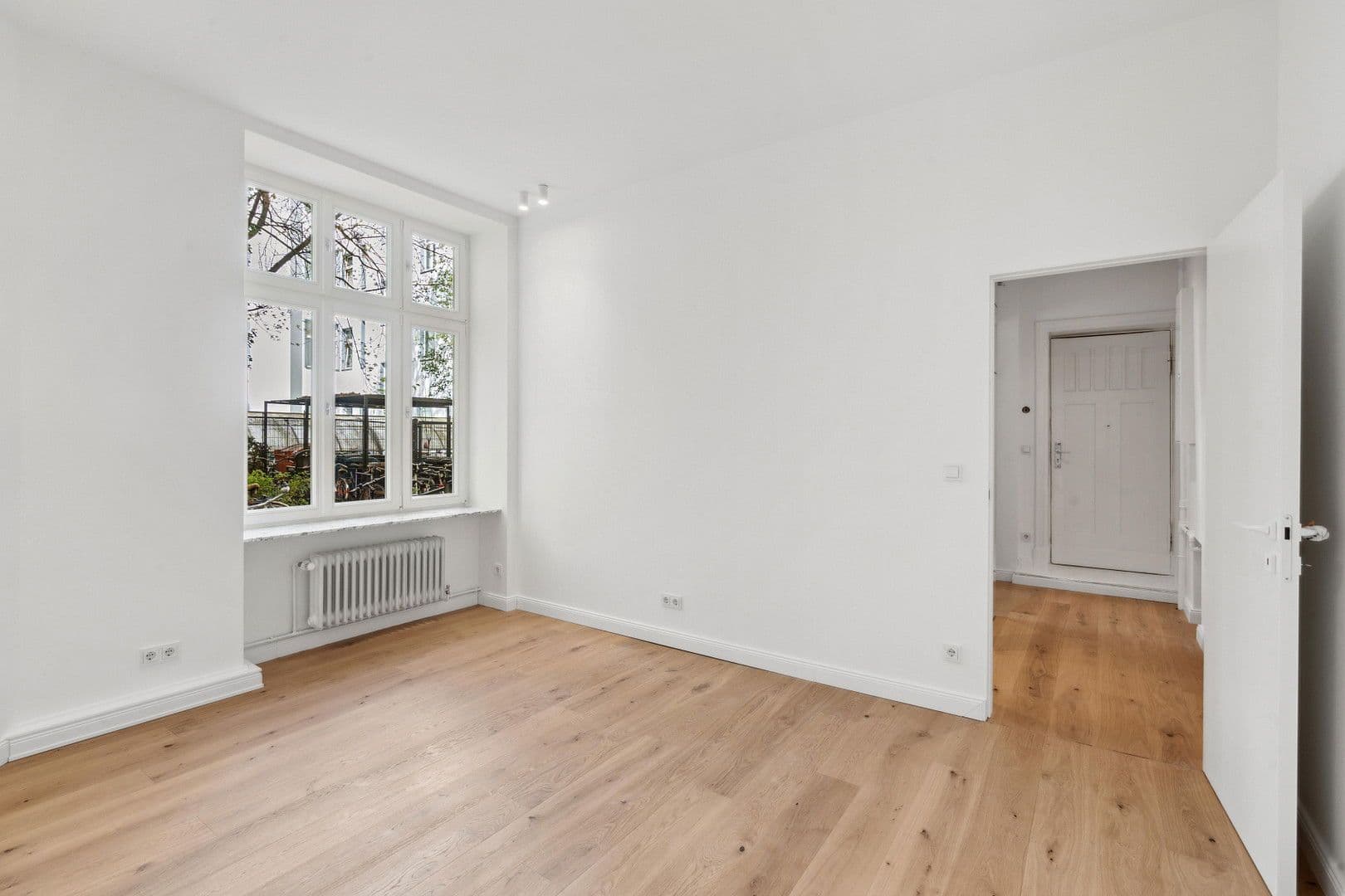 Predaj bytu 1-izbový 31 m², Weserstraße 54, neukölln, Berlín Predaj bytu 1-izbový 31 m², Weserstraße 54, neukölln, Berlín