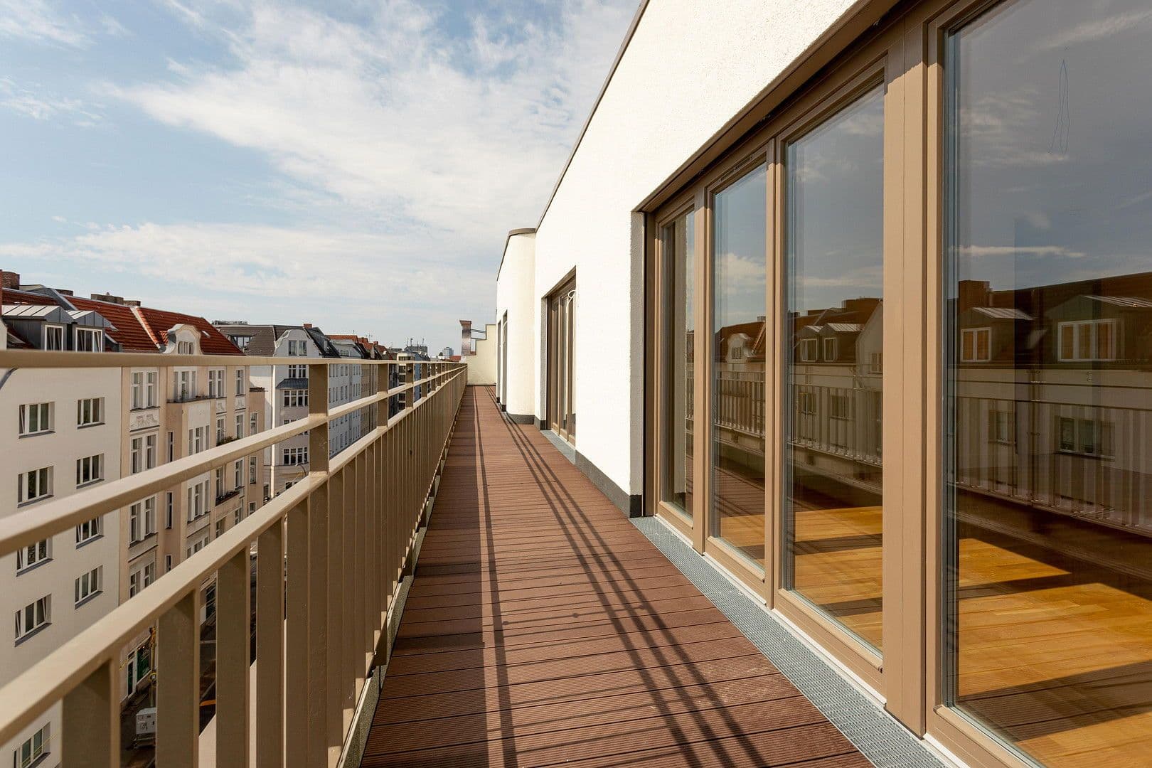 Predaj bytu 4-izbový 161 m², Hohenstaufenstraße 9, Berlin, Berlín Predaj bytu 4-izbový 161 m², Hohenstaufenstraße 9, Berlin, Berlín