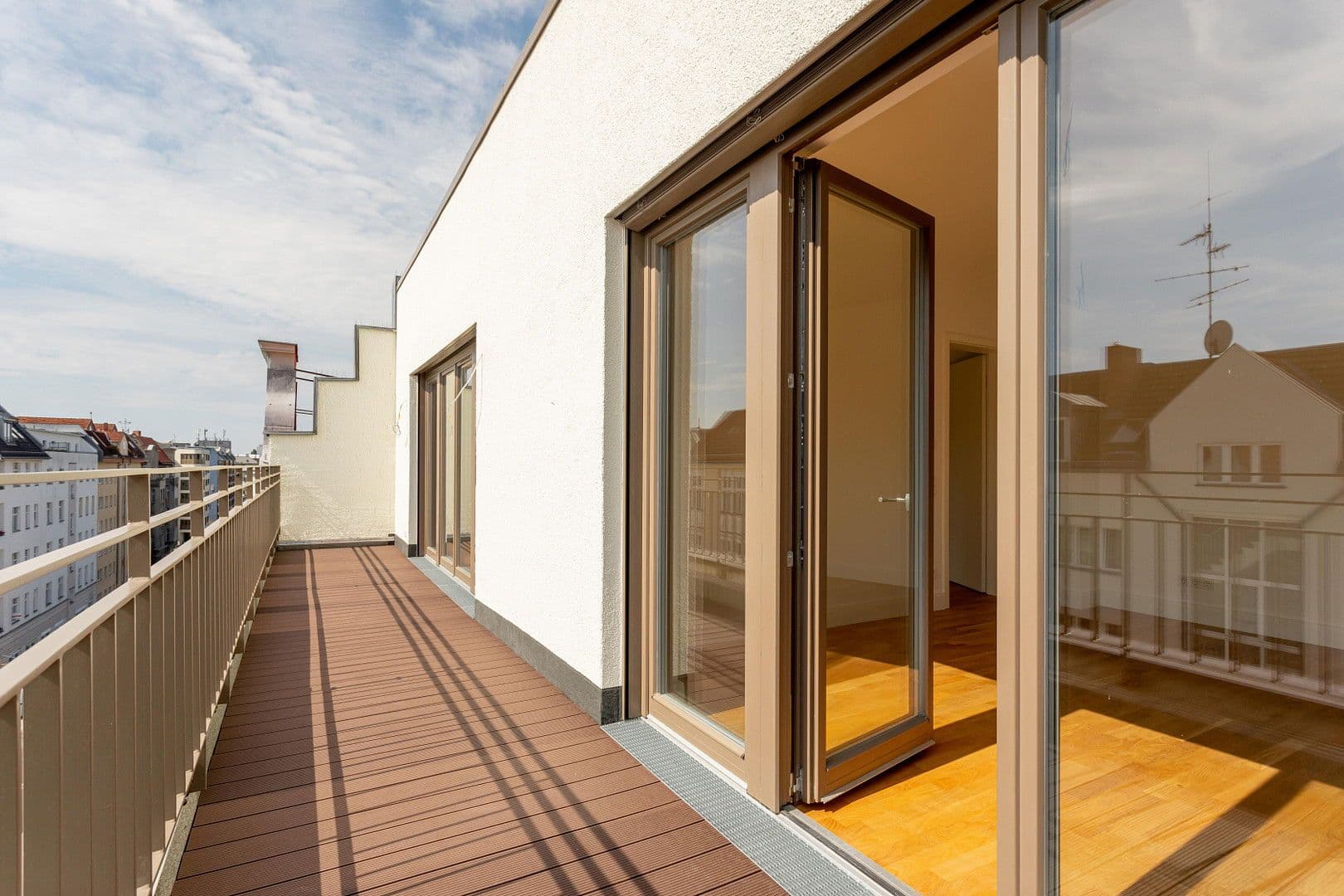 Predaj bytu 4-izbový 161 m², Hohenstaufenstraße 9, Berlin, Berlín Predaj bytu 4-izbový 161 m², Hohenstaufenstraße 9, Berlin, Berlín