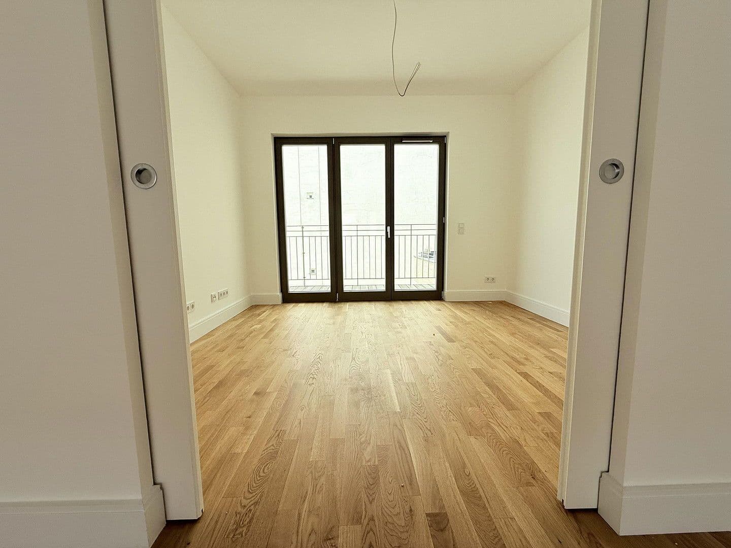 Predaj bytu 3-izbový 72 m², Hohenstaufenstraße 9, Berlin, Berlín Predaj bytu 3-izbový 72 m², Hohenstaufenstraße 9, Berlin, Berlín