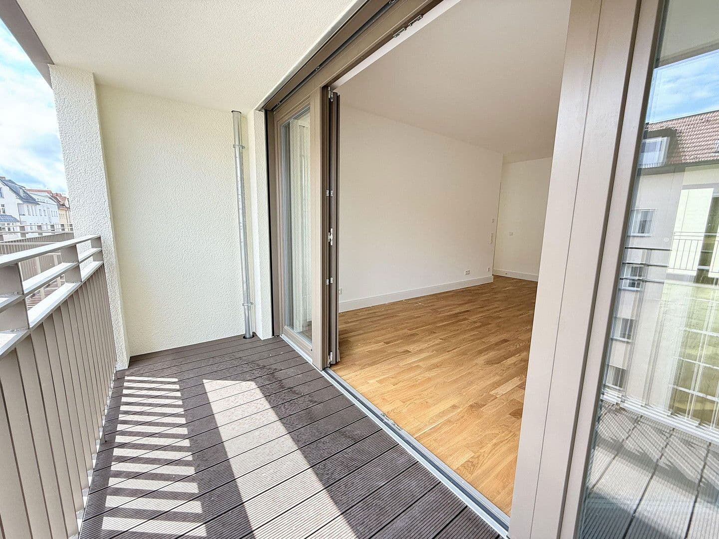 Predaj bytu 3-izbový 72 m², Hohenstaufenstraße 9, Berlin, Berlín Predaj bytu 3-izbový 72 m², Hohenstaufenstraße 9, Berlin, Berlín