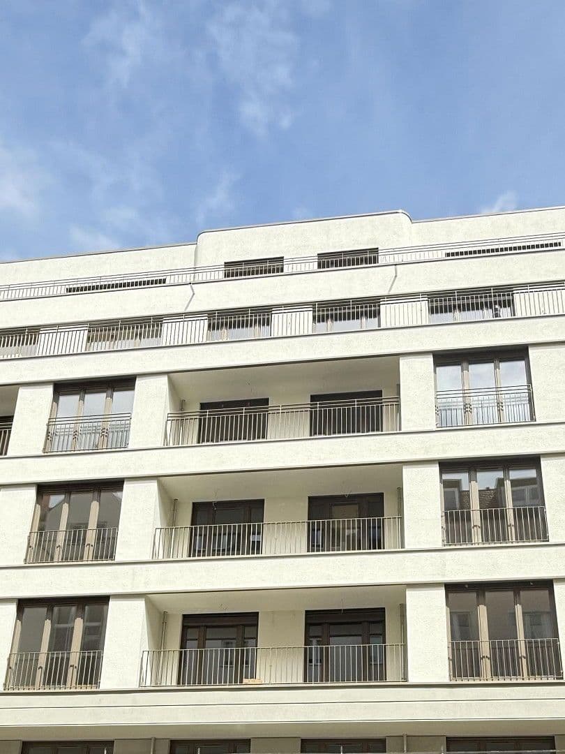 Predaj bytu 4-izbový 114 m², Hohenstaufenstraße 9, Berlin, Berlín Predaj bytu 4-izbový 114 m², Hohenstaufenstraße 9, Berlin, Berlín