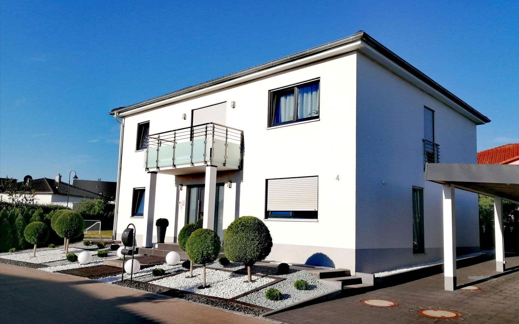 Prenájom domu 210 m², pozemek 670 m², Wilhermsdorf, Bavorsko Prenájom domu 210 m², pozemek 670 m², Wilhermsdorf, Bavorsko