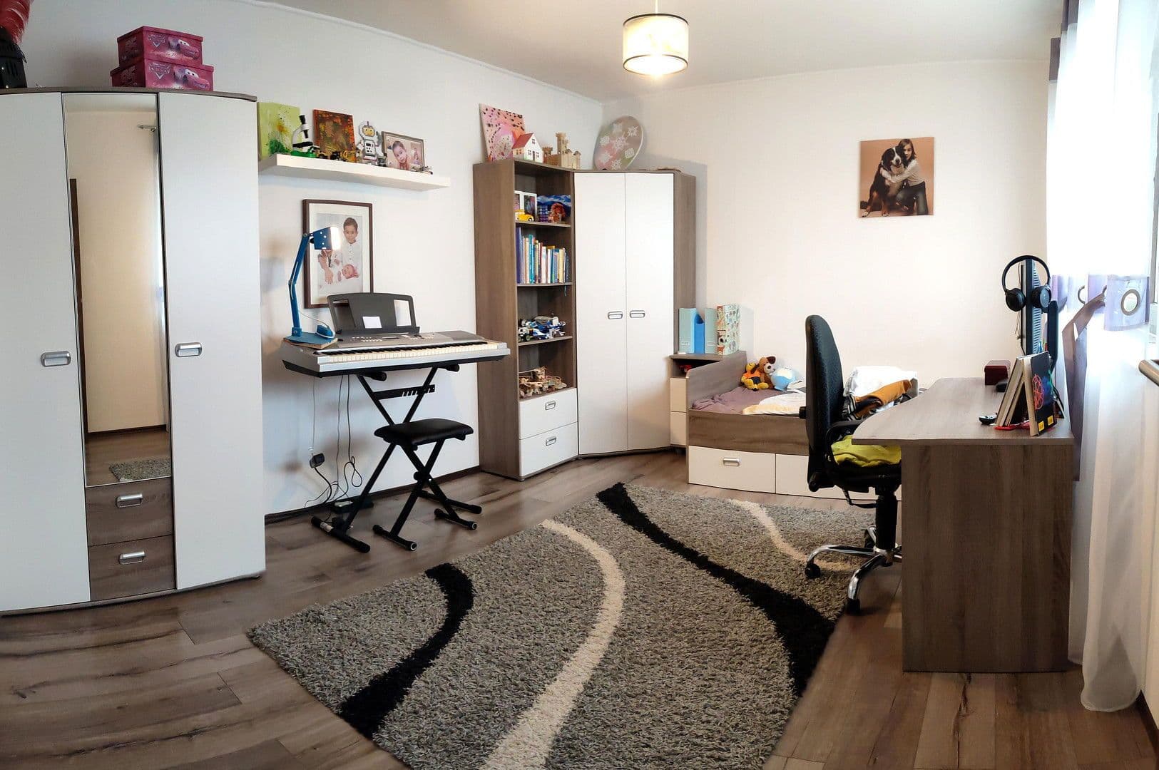 Prenájom domu 210 m², pozemek 670 m², Wilhermsdorf, Bavorsko Prenájom domu 210 m², pozemek 670 m², Wilhermsdorf, Bavorsko