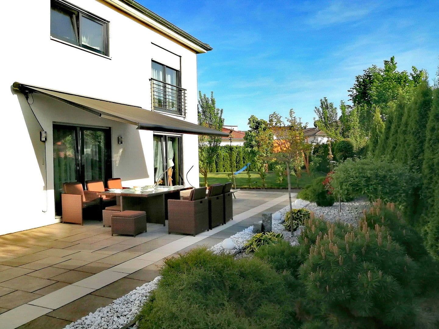 Prenájom domu 210 m², pozemek 670 m², Wilhermsdorf, Bavorsko Prenájom domu 210 m², pozemek 670 m², Wilhermsdorf, Bavorsko