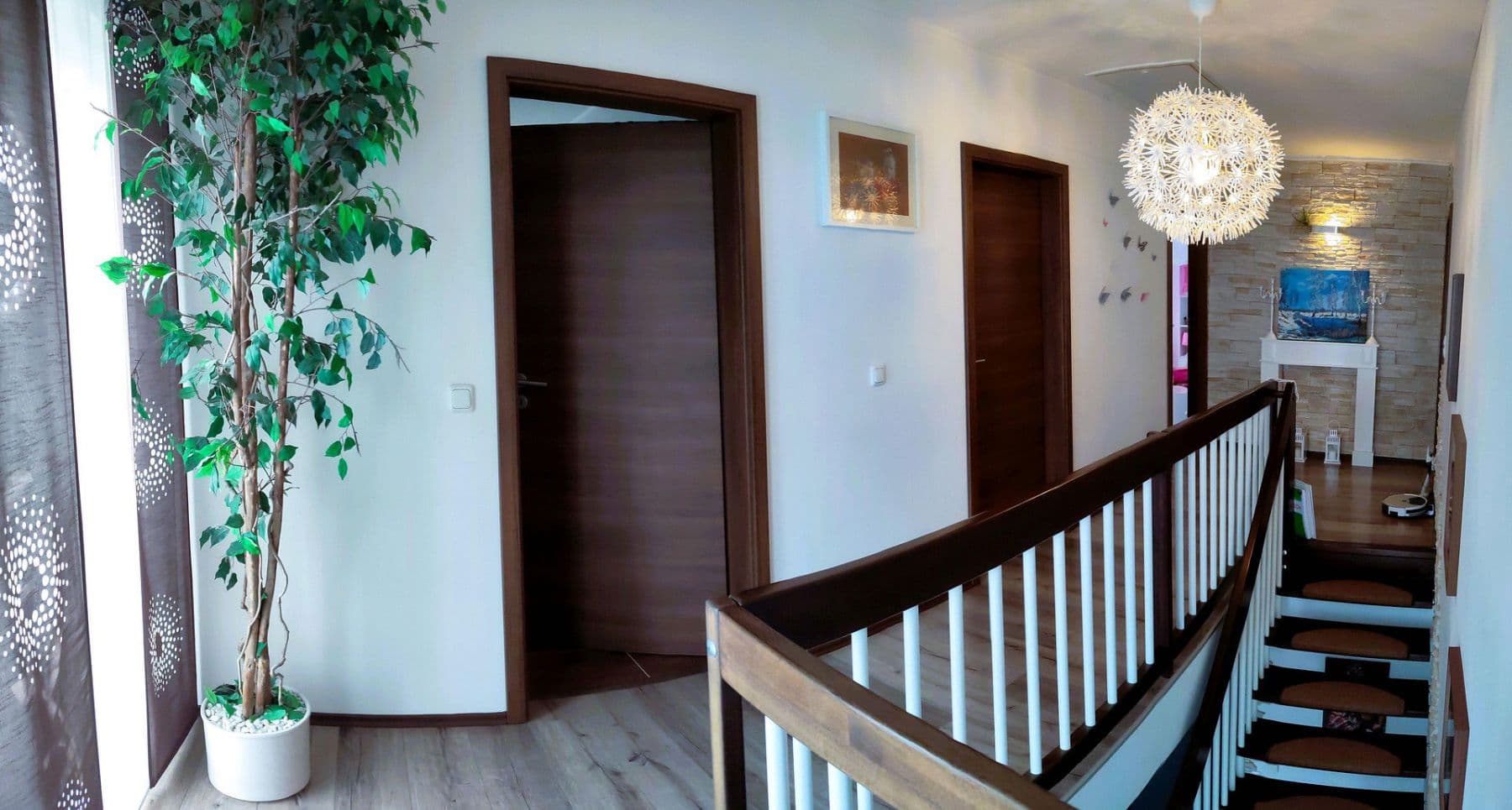 Prenájom domu 210 m², pozemek 670 m², Wilhermsdorf, Bavorsko Prenájom domu 210 m², pozemek 670 m², Wilhermsdorf, Bavorsko