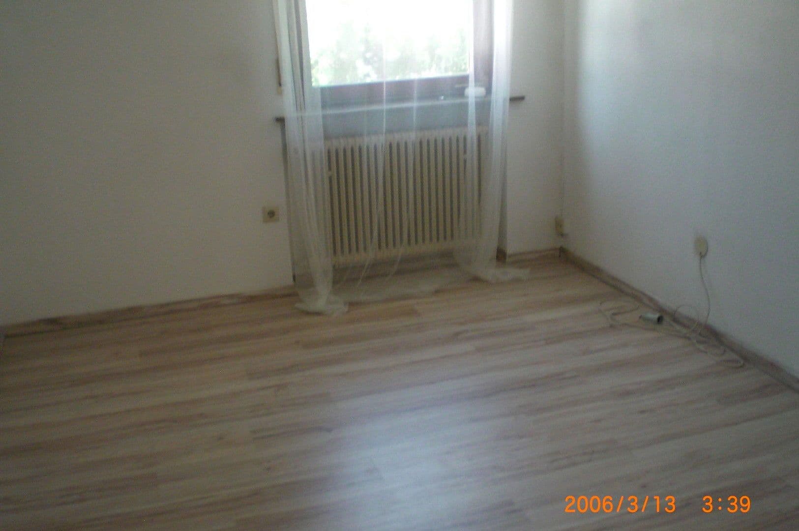 Prenájom domu 154 m², pozemek 789 m², Frankenthal, Porýnie-Falcko Prenájom domu 154 m², pozemek 789 m², Frankenthal, Porýnie-Falcko