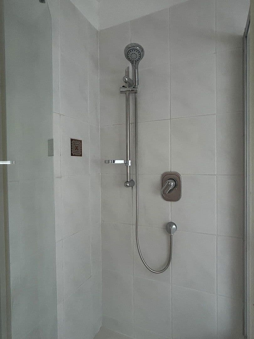 Prenájom bytu 2-izbový 70 m², Niedernhausen, Hesensko Prenájom bytu 2-izbový 70 m², Niedernhausen, Hesensko