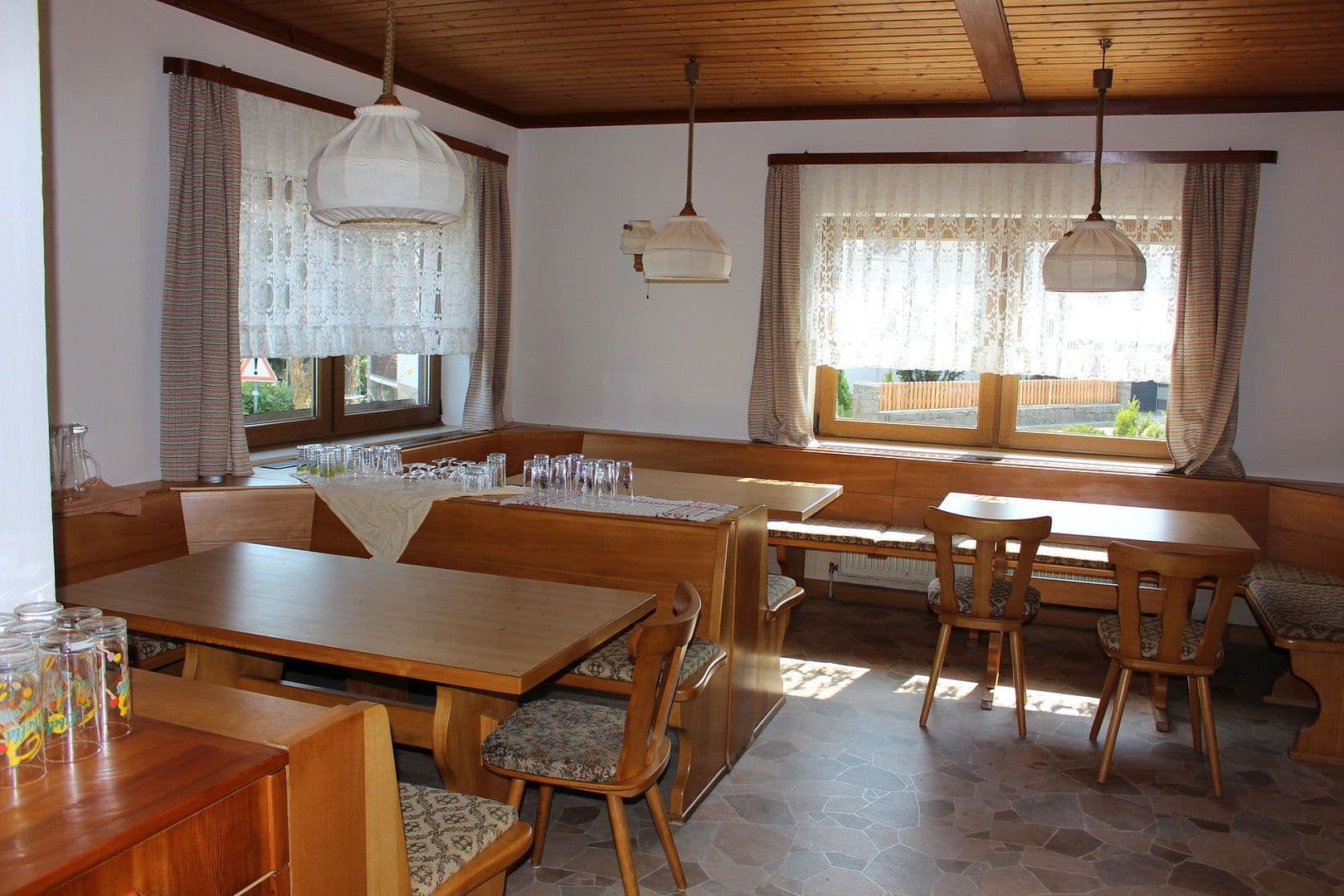 Predaj nebytového priestoru 638 m², Dorfstr. 18, Bischofsmais, Bavorsko Predaj nebytového priestoru 638 m², Dorfstr. 18, Bischofsmais, Bavorsko