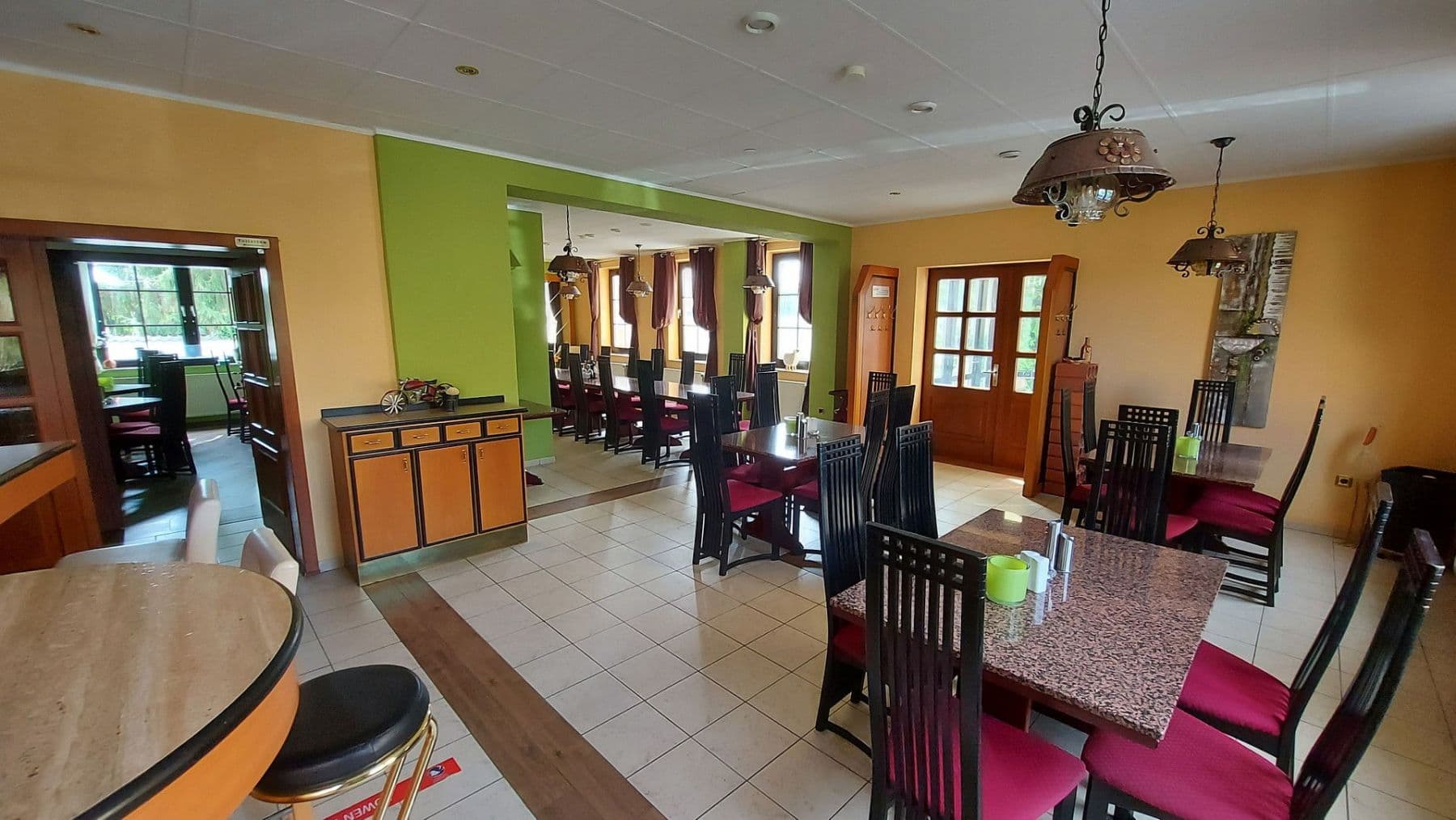 Predaj nebytového priestoru 428 m², Lutherstadt Eisleben, Sasko-Anhaltsko Predaj nebytového priestoru 428 m², Lutherstadt Eisleben, Sasko-Anhaltsko