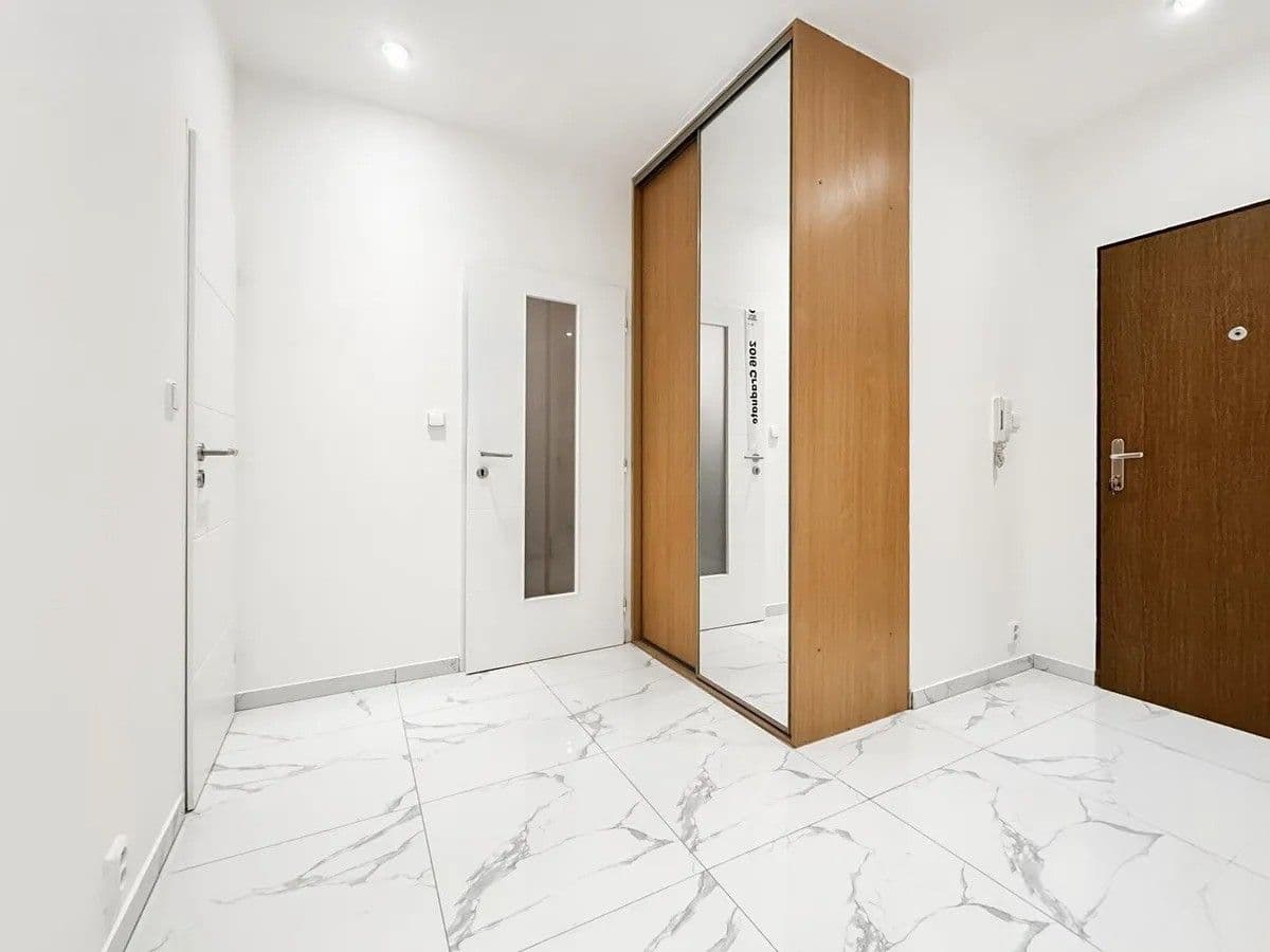 Prenájom bytu 2-izbový 67 m², Peckova, Praha, Praha Prenájom bytu 2-izbový 67 m², Peckova, Praha, Praha