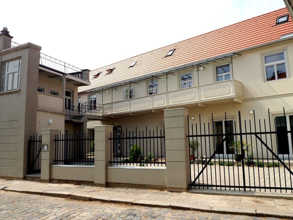 Prenájom bytu 1-izbový 57 m², Mariánské náměstí, Brandýs nad Labem-Stará Boleslav, Středočeský kraj Prenájom bytu 1-izbový 57 m², Mariánské náměstí, Brandýs nad Labem-Stará Boleslav, Středočeský kraj