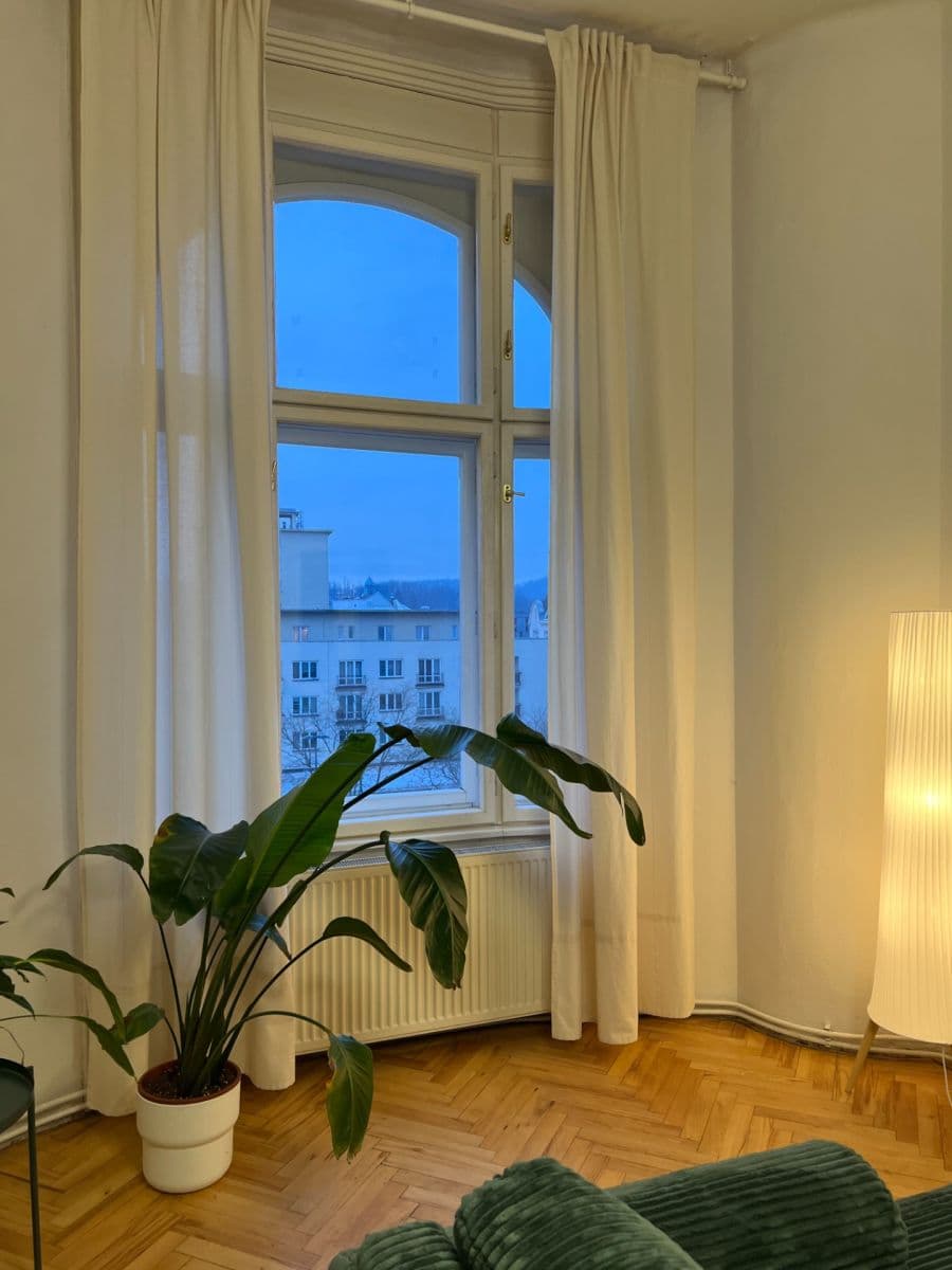 Prenájom kancelárie 30 m², Masarykovo náměstí, Ostrava, Moravskoslezský kraj Prenájom kancelárie 30 m², Masarykovo náměstí, Ostrava, Moravskoslezský kraj