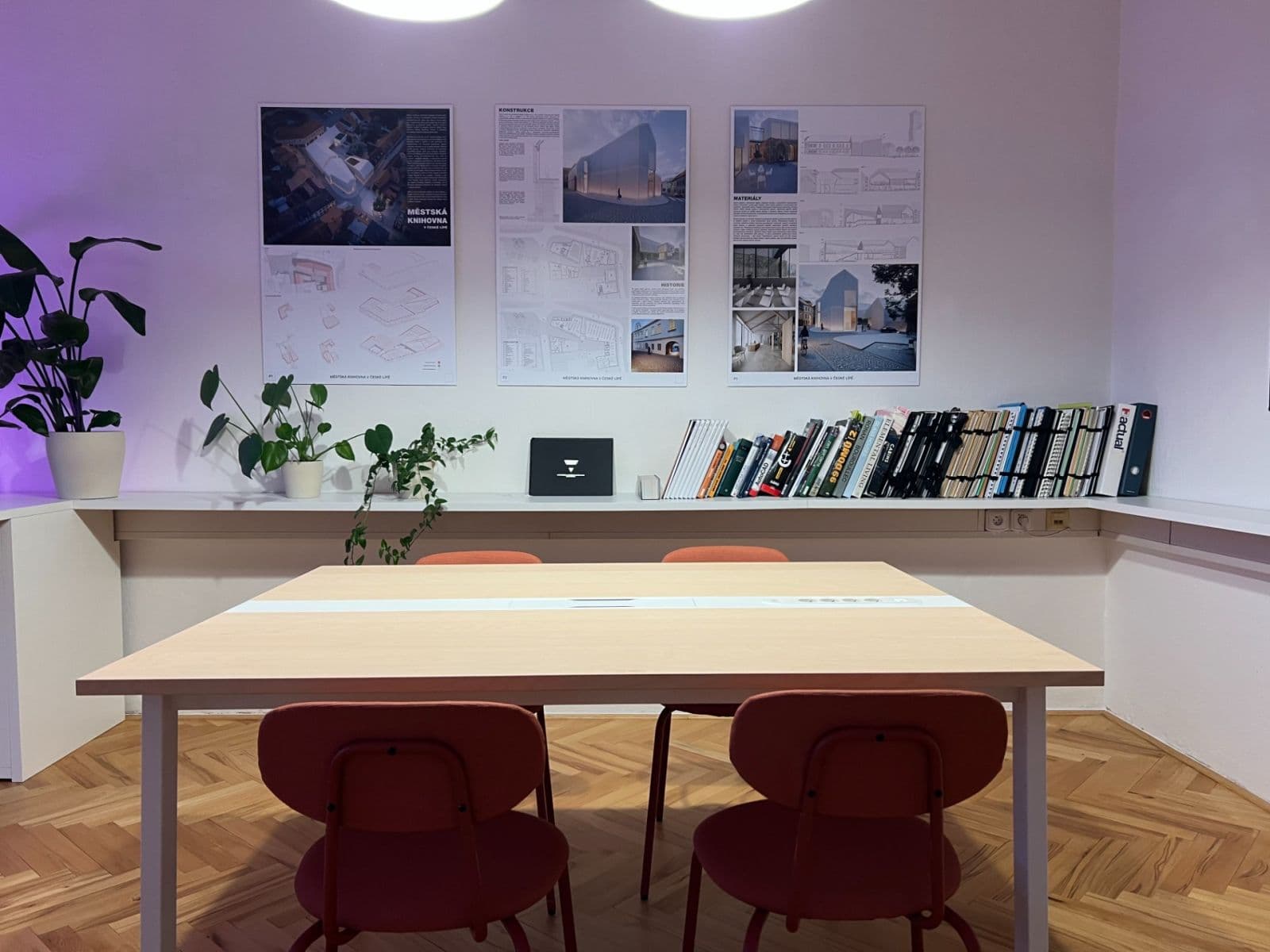 Prenájom kancelárie 30 m², Masarykovo náměstí, Ostrava, Moravskoslezský kraj Prenájom kancelárie 30 m², Masarykovo náměstí, Ostrava, Moravskoslezský kraj