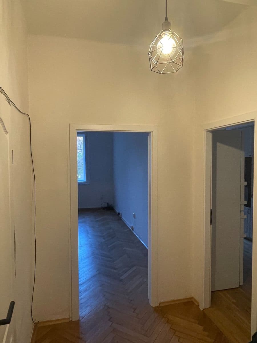 Prenájom bytu 2-izbový 45 m², Na Slupi, Praha, Praha Prenájom bytu 2-izbový 45 m², Na Slupi, Praha, Praha