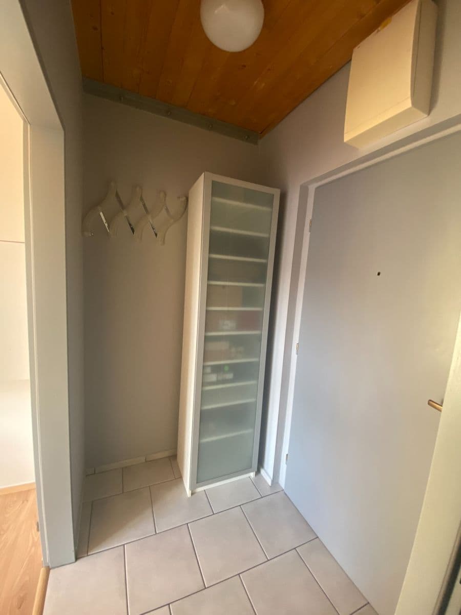 Prenájom bytu 2-izbový 39 m², Novákových, Praha, Praha Prenájom bytu 2-izbový 39 m², Novákových, Praha, Praha