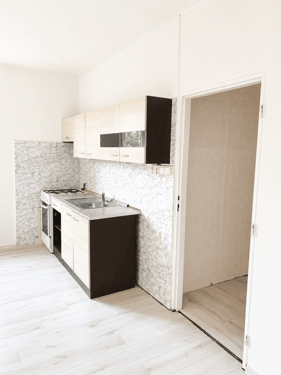 Predaj bytu 1-izbový 49 m², 28. října, Ostrava, Moravskoslezský kraj Predaj bytu 1-izbový 49 m², 28. října, Ostrava, Moravskoslezský kraj