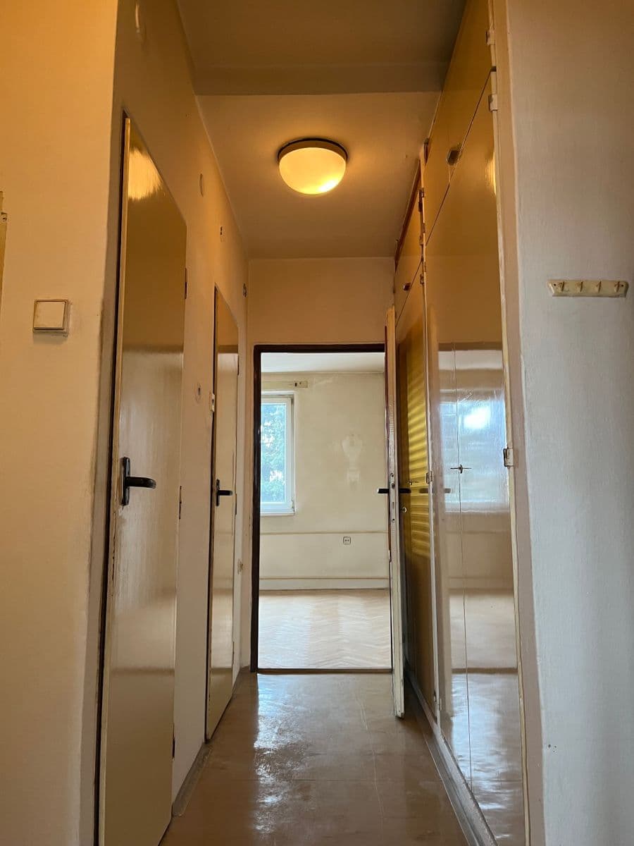 Predaj bytu 2-izbový 55 m², Pod Rapidem, Praha, Praha Predaj bytu 2-izbový 55 m², Pod Rapidem, Praha, Praha