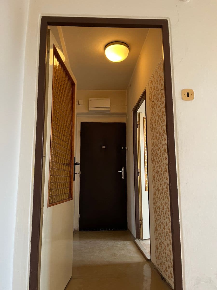 Predaj bytu 2-izbový 55 m², Pod Rapidem, Praha, Praha Predaj bytu 2-izbový 55 m², Pod Rapidem, Praha, Praha