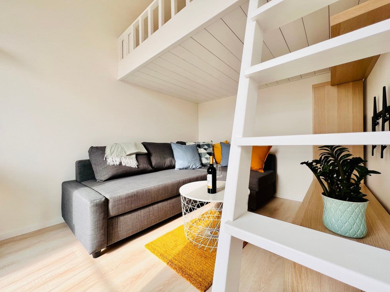 Prenájom bytu 1-izbový 27 m², Poděbradská, Praha, Praha Prenájom bytu 1-izbový 27 m², Poděbradská, Praha, Praha