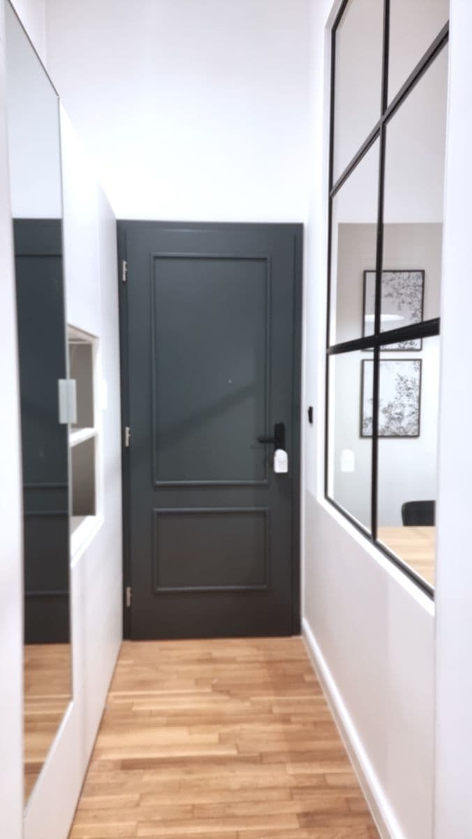 Prenájom bytu 2-izbový 42 m², Bořivojova, Praha, Praha Prenájom bytu 2-izbový 42 m², Bořivojova, Praha, Praha