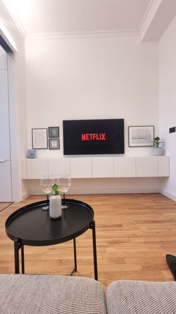 Prenájom bytu 2-izbový 42 m², Bořivojova, Praha, Praha Prenájom bytu 2-izbový 42 m², Bořivojova, Praha, Praha