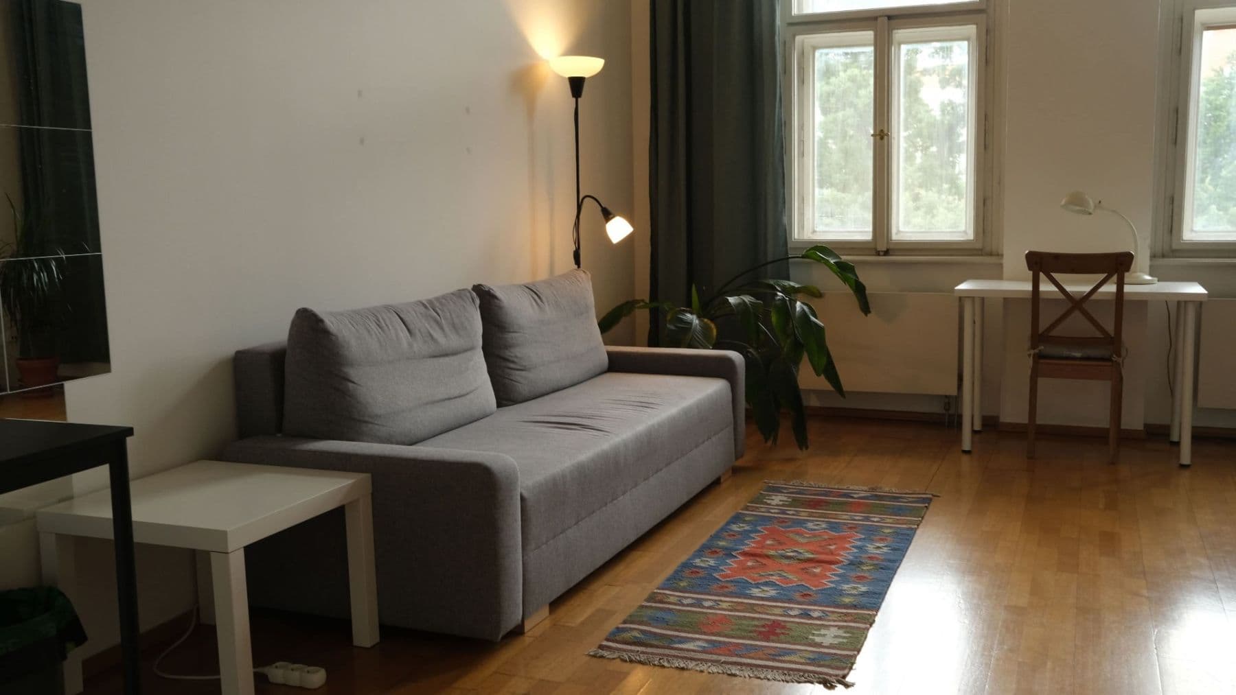 Prenájom bytu 3-izbový 26 m², Janáčkovo nábřeží, Praha, Praha Prenájom bytu 3-izbový 26 m², Janáčkovo nábřeží, Praha, Praha