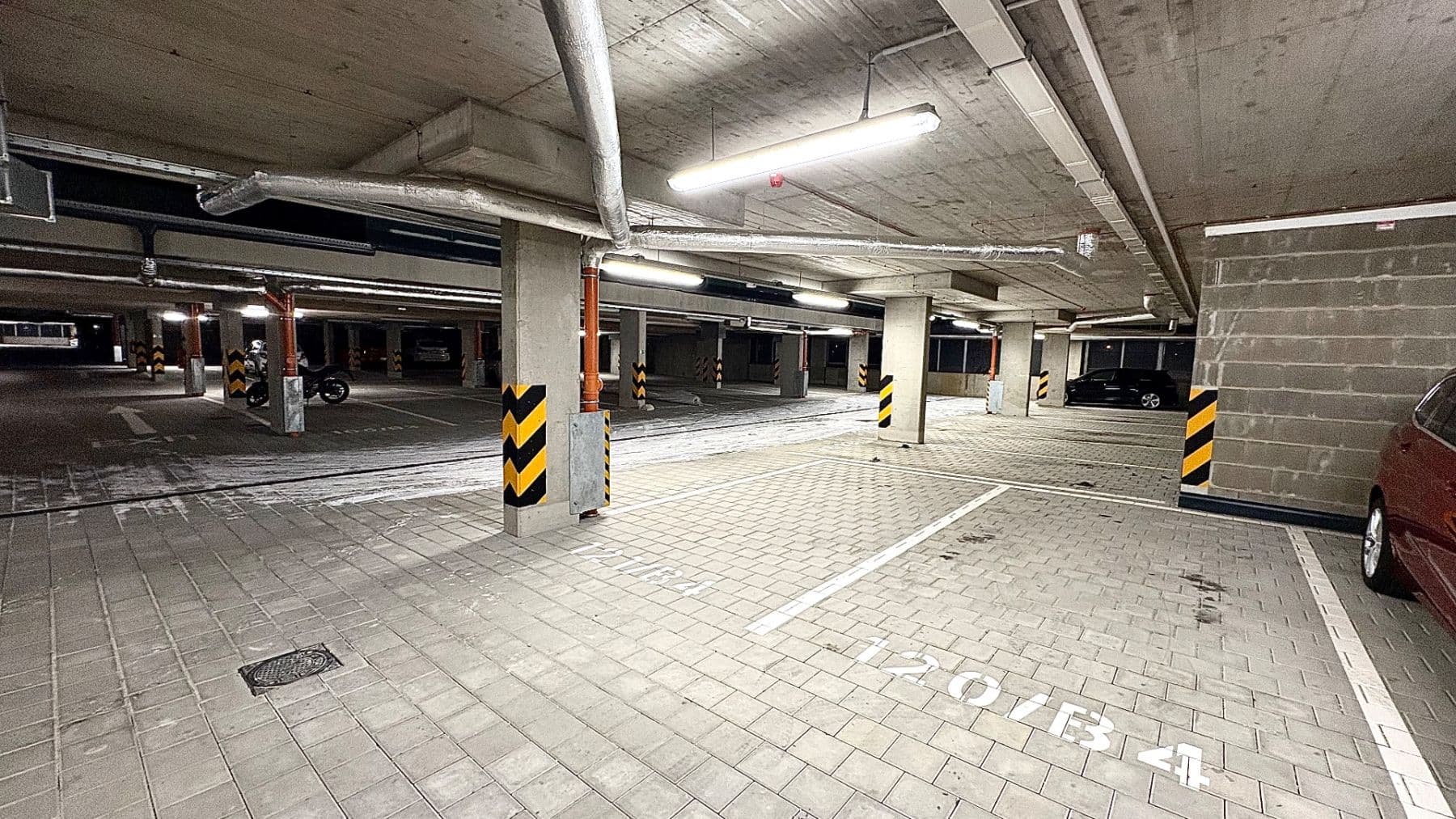 Prenájom bytu 2-izbový 45 m², Čakovická, Praha, Praha Prenájom bytu 2-izbový 45 m², Čakovická, Praha, Praha