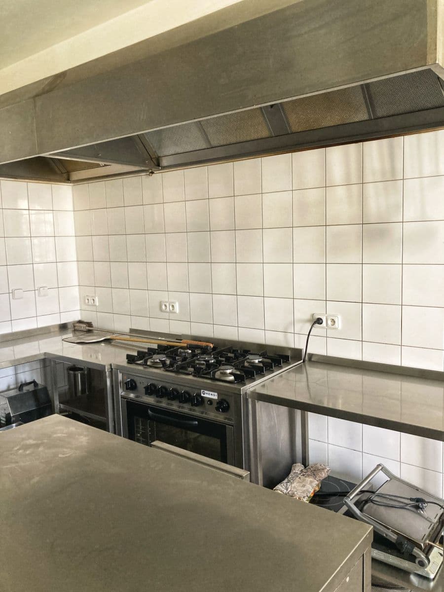 Prenájom nebytového priestoru 180 m², Koštice, Ústecký kraj Prenájom nebytového priestoru 180 m², Koštice, Ústecký kraj