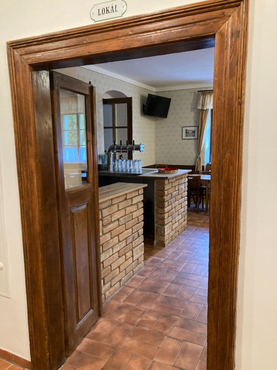 Prenájom nebytového priestoru 180 m², Koštice, Ústecký kraj Prenájom nebytového priestoru 180 m², Koštice, Ústecký kraj