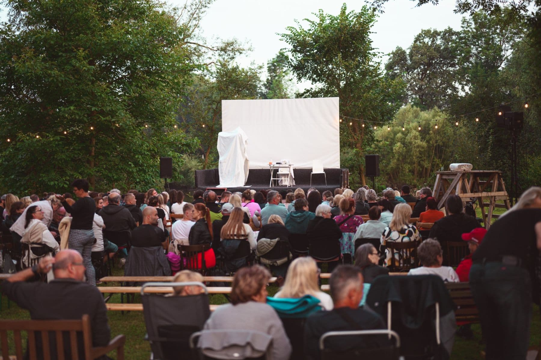 Prenájom nebytového priestoru 180 m², Koštice, Ústecký kraj Prenájom nebytového priestoru 180 m², Koštice, Ústecký kraj