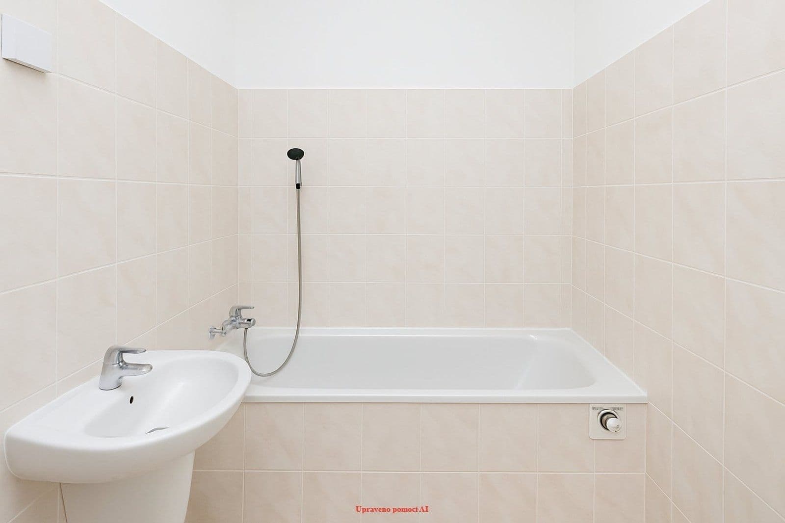 Prenájom bytu 3-izbový 66 m², Okružní, Český Těšín, Moravskoslezský kraj Prenájom bytu 3-izbový 66 m², Okružní, Český Těšín, Moravskoslezský kraj