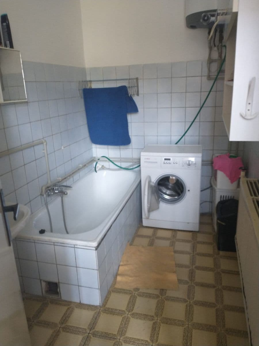 Predaj domu 274 m², pozemek 2.441 m², Hlavní, Březí, Středočeský kraj Predaj domu 274 m², pozemek 2.441 m², Hlavní, Březí, Středočeský kraj