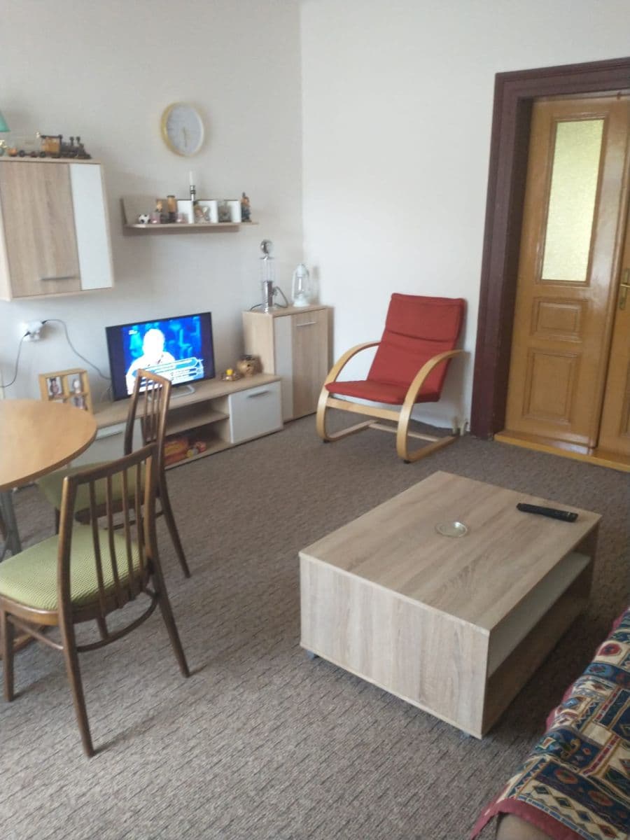 Predaj domu 274 m², pozemek 2.441 m², Hlavní, Březí, Středočeský kraj Predaj domu 274 m², pozemek 2.441 m², Hlavní, Březí, Středočeský kraj