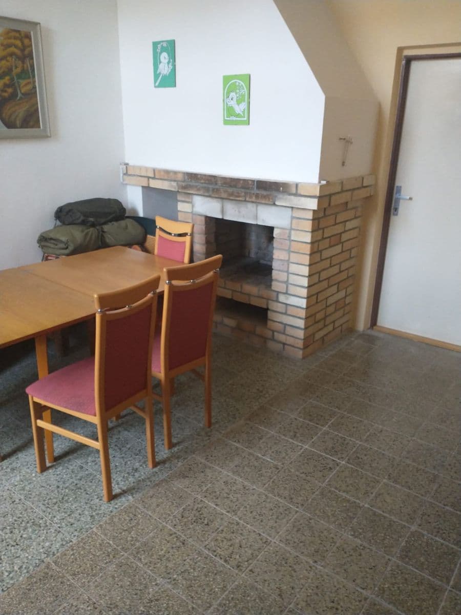 Predaj domu 274 m², pozemek 2.441 m², Hlavní, Březí, Středočeský kraj Predaj domu 274 m², pozemek 2.441 m², Hlavní, Březí, Středočeský kraj