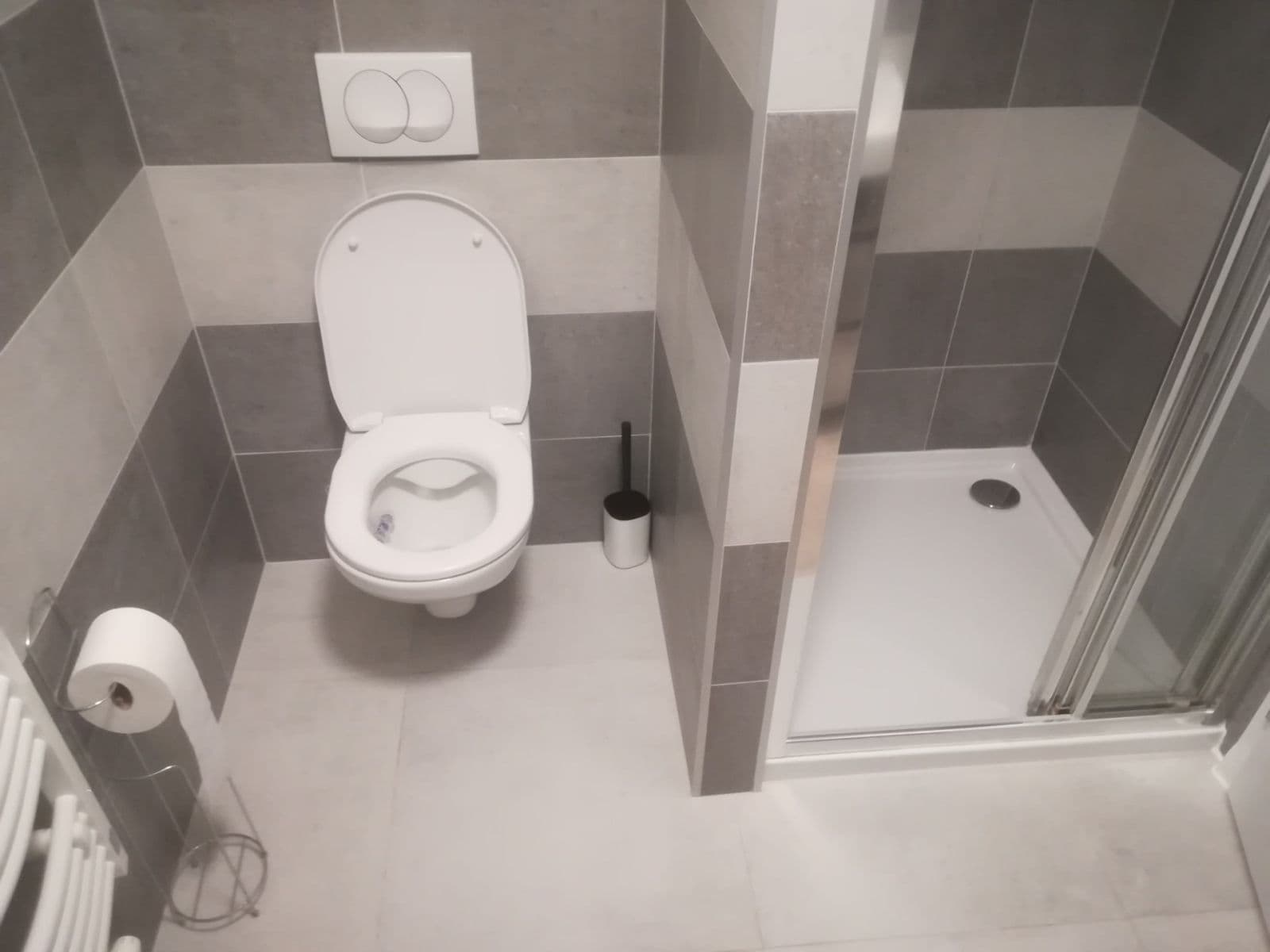 Prenájom bytu 1-izbový 38 m², Lužná, Petržalka, Bratislavský kraj Prenájom bytu 1-izbový 38 m², Lužná, Petržalka, Bratislavský kraj