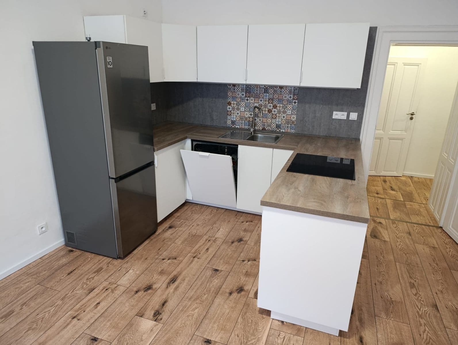 Prenájom bytu 3-izbový 81 m², Křenová, Brno, Jihomoravský kraj Prenájom bytu 3-izbový 81 m², Křenová, Brno, Jihomoravský kraj