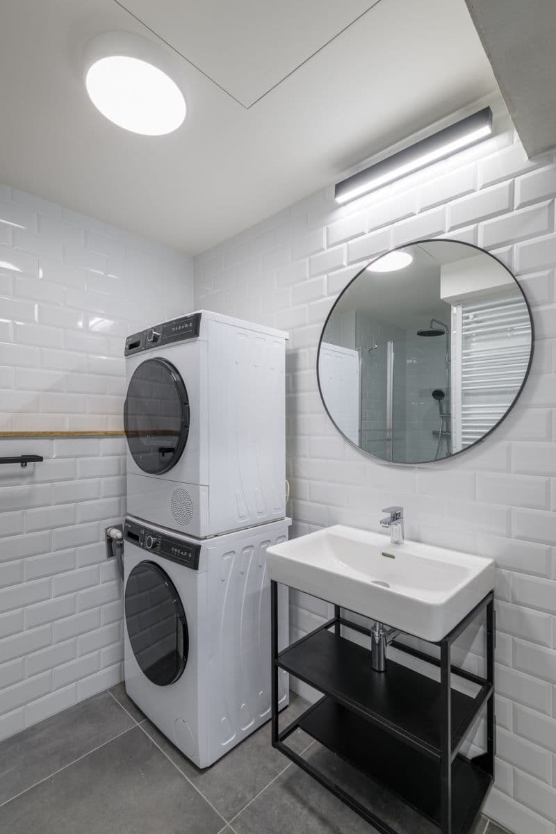 Prenájom bytu 2-izbový 51 m², Kolbenova, Praha, Praha Prenájom bytu 2-izbový 51 m², Kolbenova, Praha, Praha