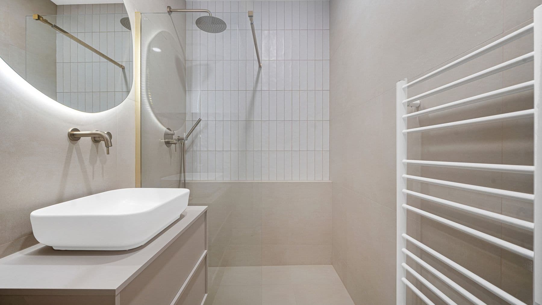 Predaj bytu 3-izbový 70 m², Argentinská, Praha, Praha Predaj bytu 3-izbový 70 m², Argentinská, Praha, Praha